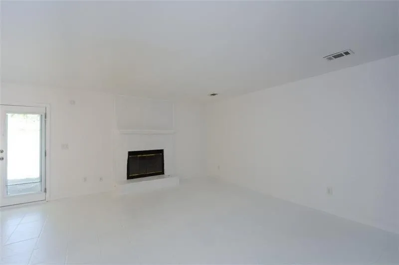 160 Timber Creek Lane SW Marietta, GA 30060