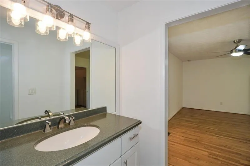 160 Timber Creek Lane SW Marietta, GA 30060