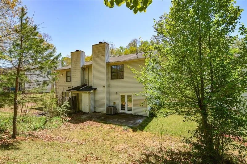 160 Timber Creek Lane SW Marietta, GA 30060