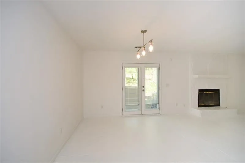 160 Timber Creek Lane SW Marietta, GA 30060