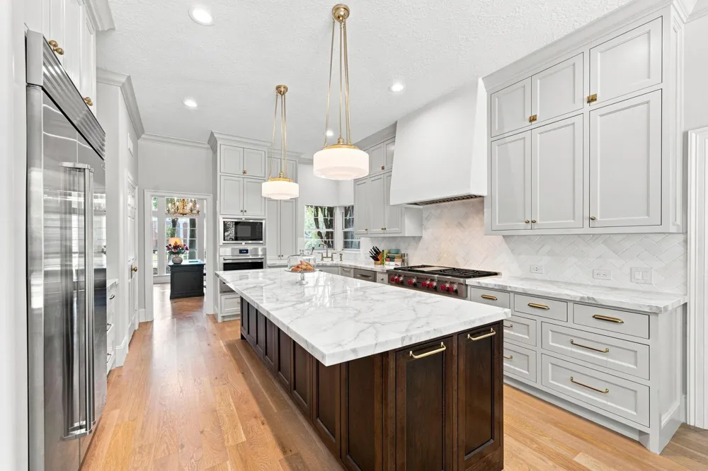 23 S Brokenfern Drive The Woodlands, TX 77380