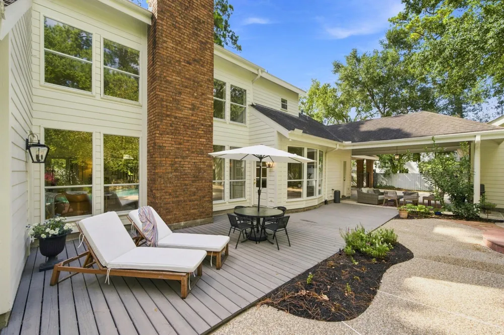 23 S Brokenfern Drive The Woodlands, TX 77380
