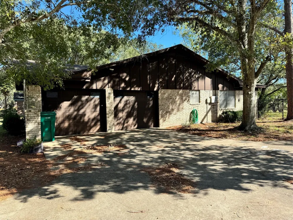 413 Elm Drive Ganado, TX 77962