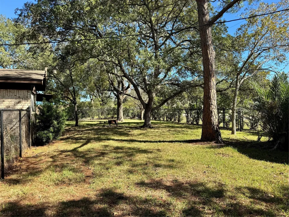 413 Elm Drive Ganado, TX 77962
