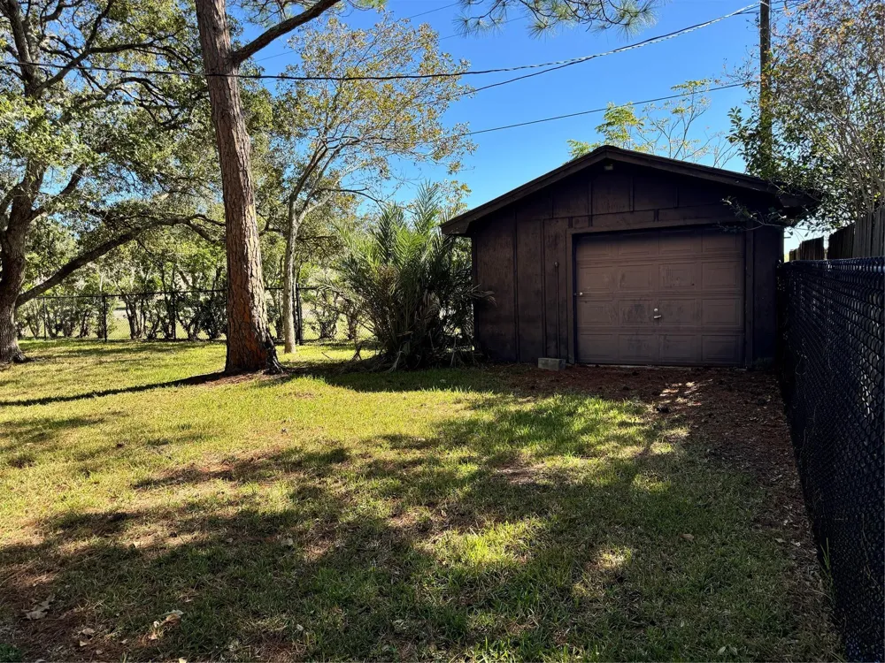 413 Elm Drive Ganado, TX 77962