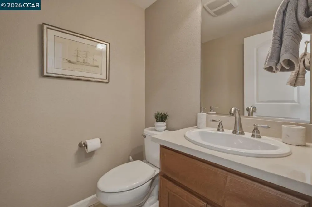 175 Selby Ln #7 Livermore, CA 94551