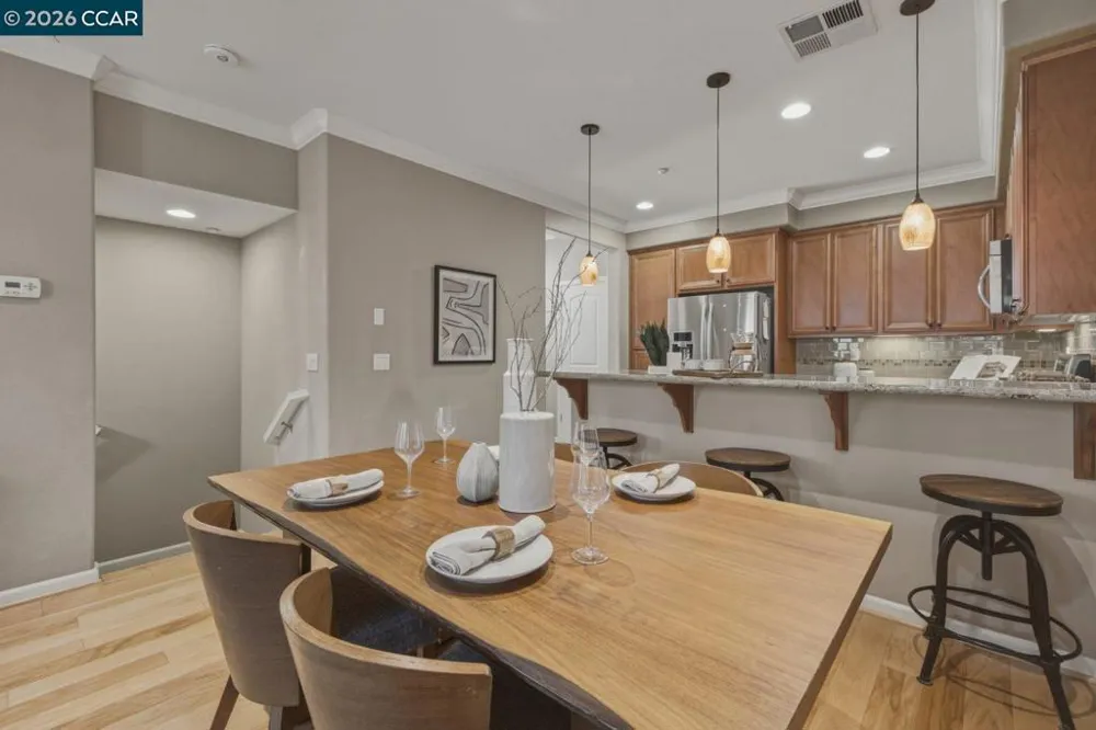 175 Selby Ln #7 Livermore, CA 94551