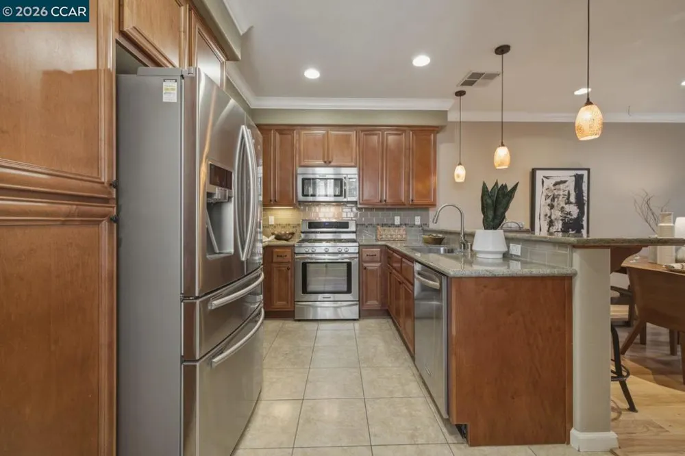 175 Selby Ln #7 Livermore, CA 94551