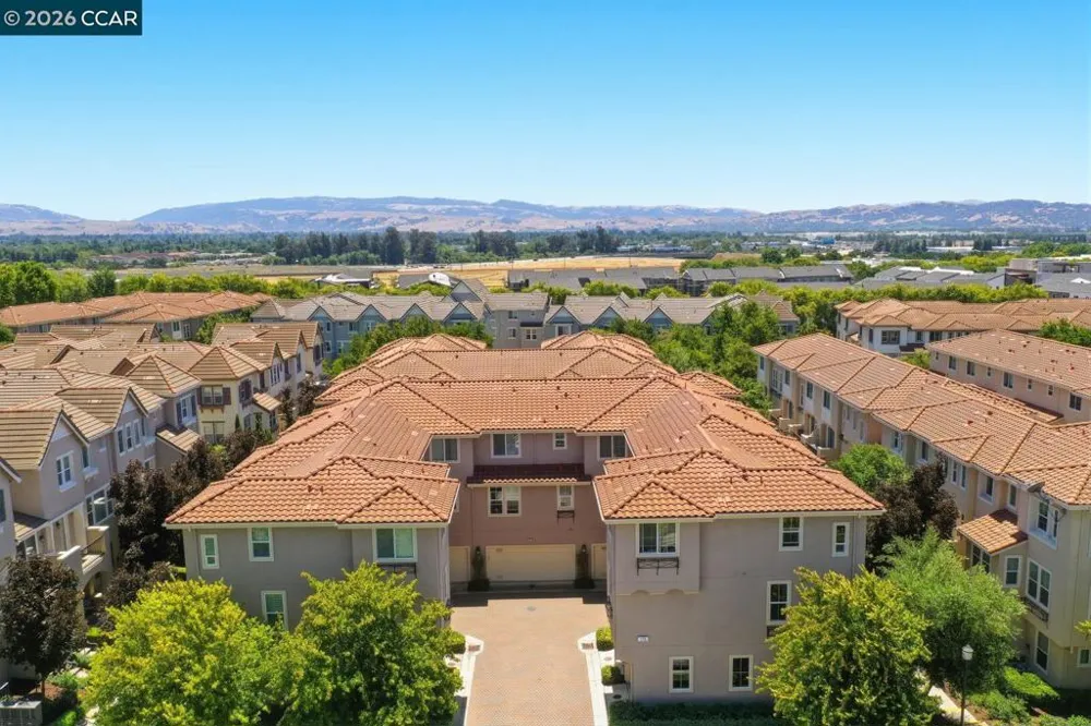 175 Selby Ln #7 Livermore, CA 94551