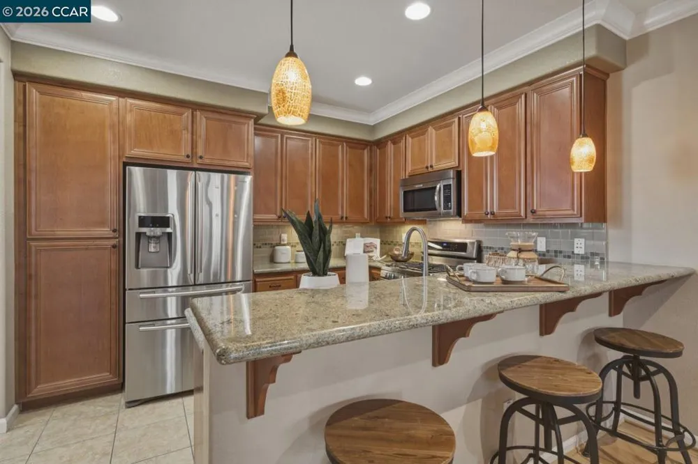 175 Selby Ln #7 Livermore, CA 94551