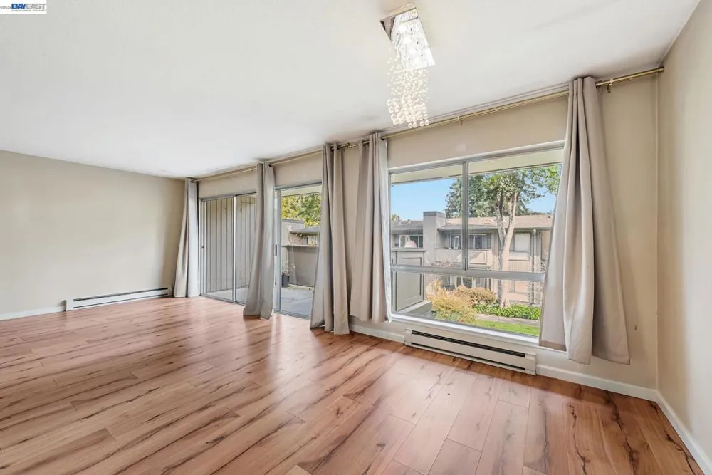 121 Buckingham Dr #25 Santa Clara, CA 95051