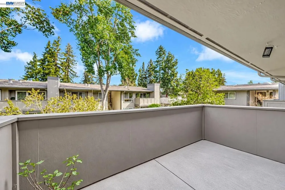 121 Buckingham Dr #25 Santa Clara, CA 95051