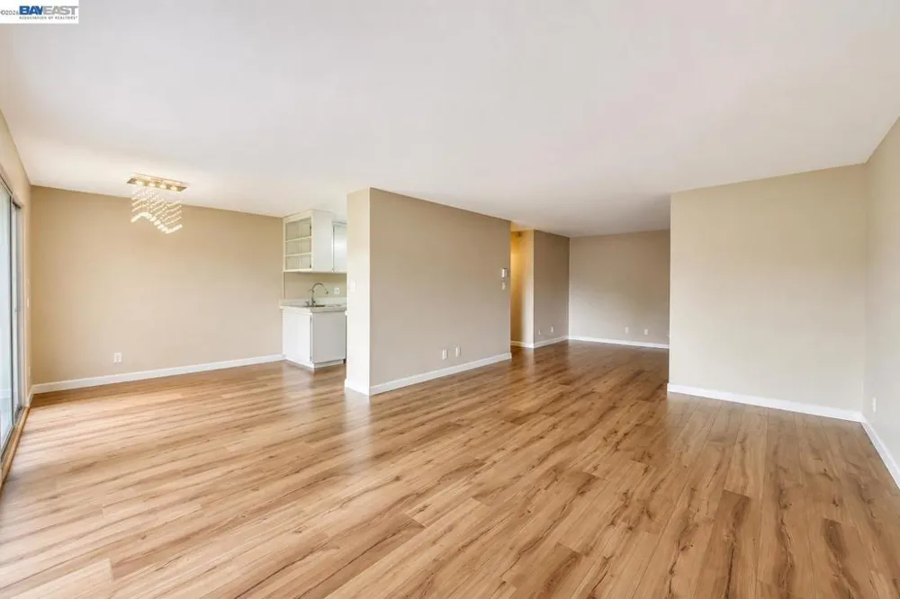 121 Buckingham Dr #25 Santa Clara, CA 95051