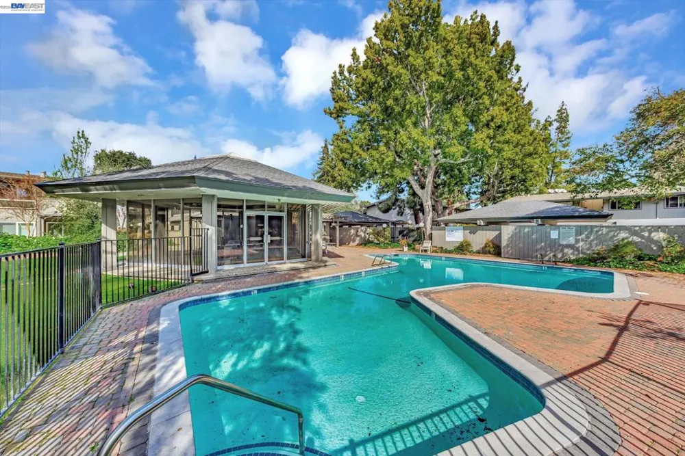 121 Buckingham Dr #25 Santa Clara, CA 95051