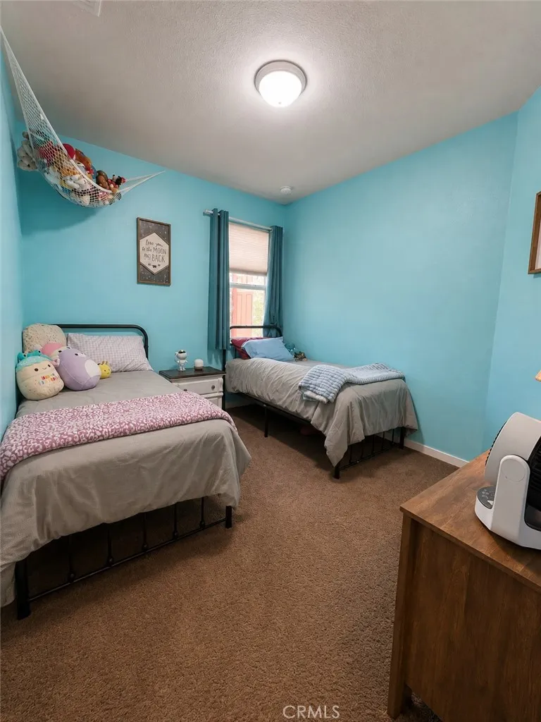 1912 Sand Dollar Linda, CA 95901