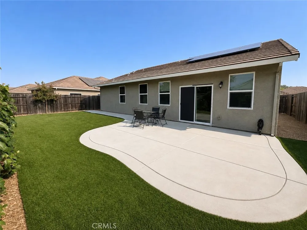1912 Sand Dollar Linda, CA 95901