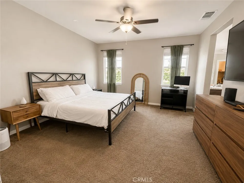 1912 Sand Dollar Linda, CA 95901