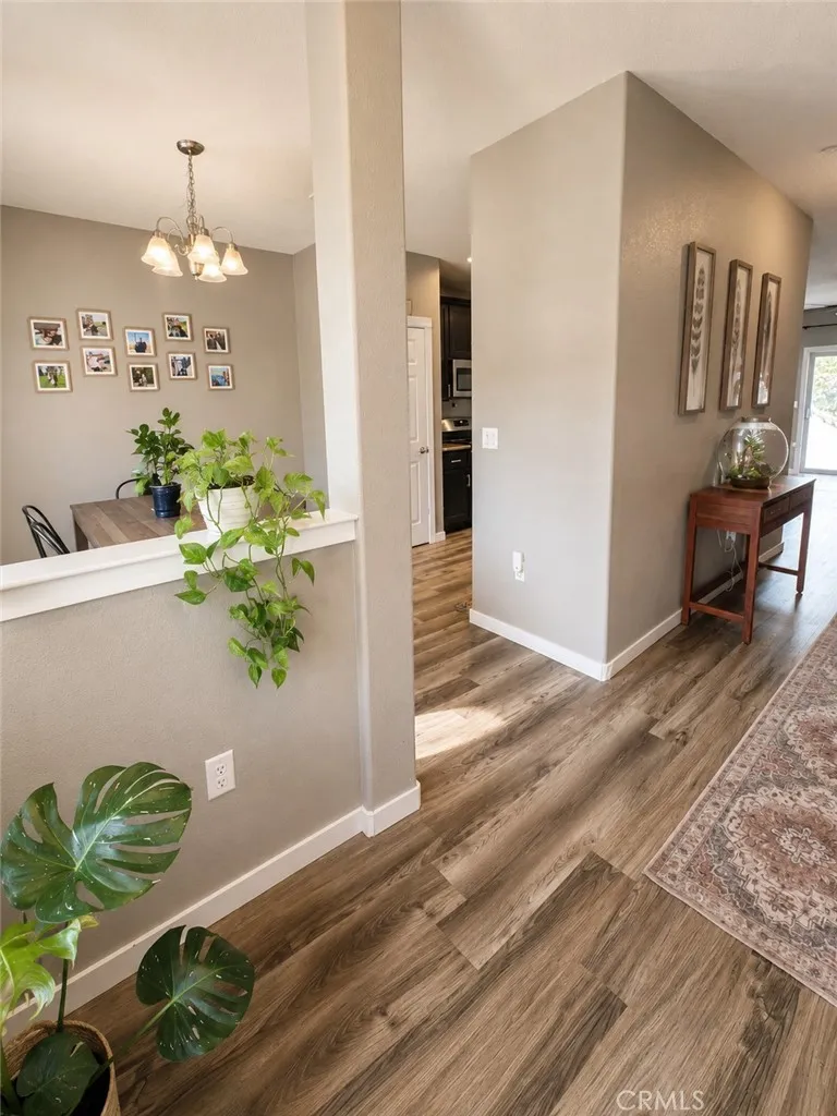1912 Sand Dollar Linda, CA 95901