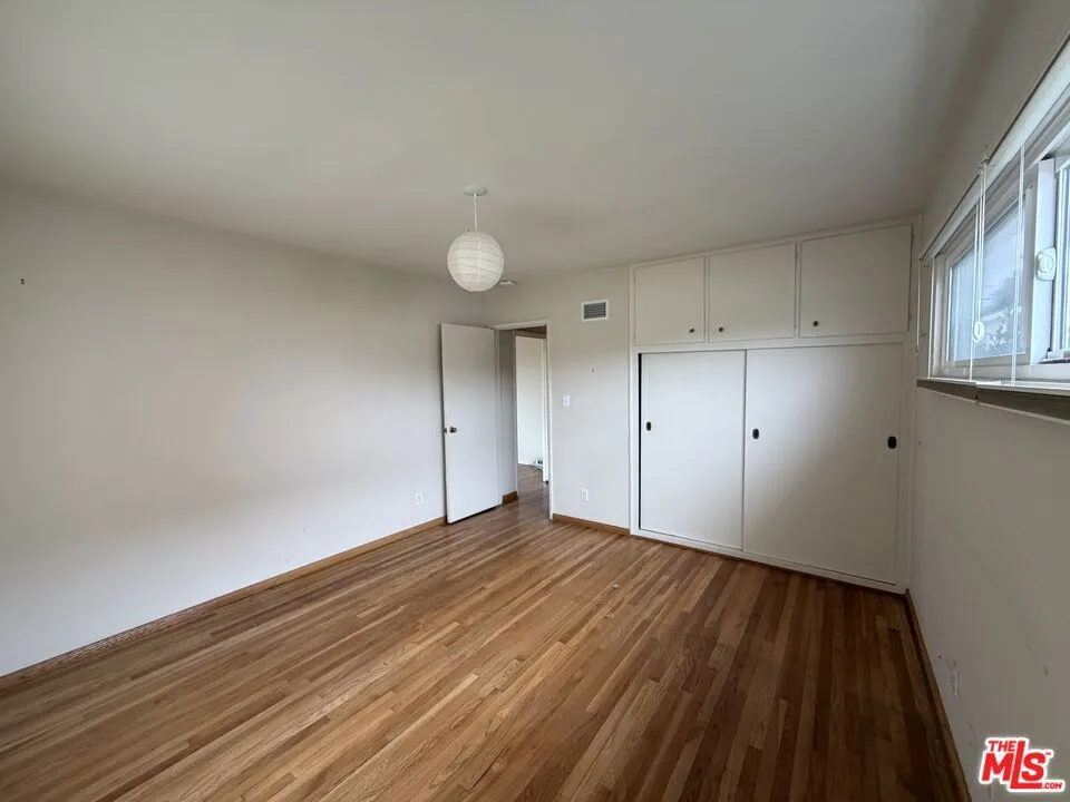 12207 Palms Boulevard Los Angeles, CA 90066