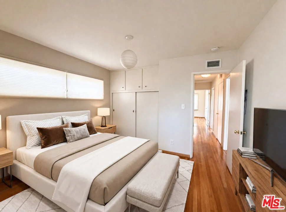 12207 Palms Boulevard Los Angeles, CA 90066
