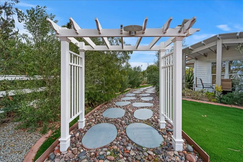 39565 Spanish Oaks Drive Temecula, CA 92592