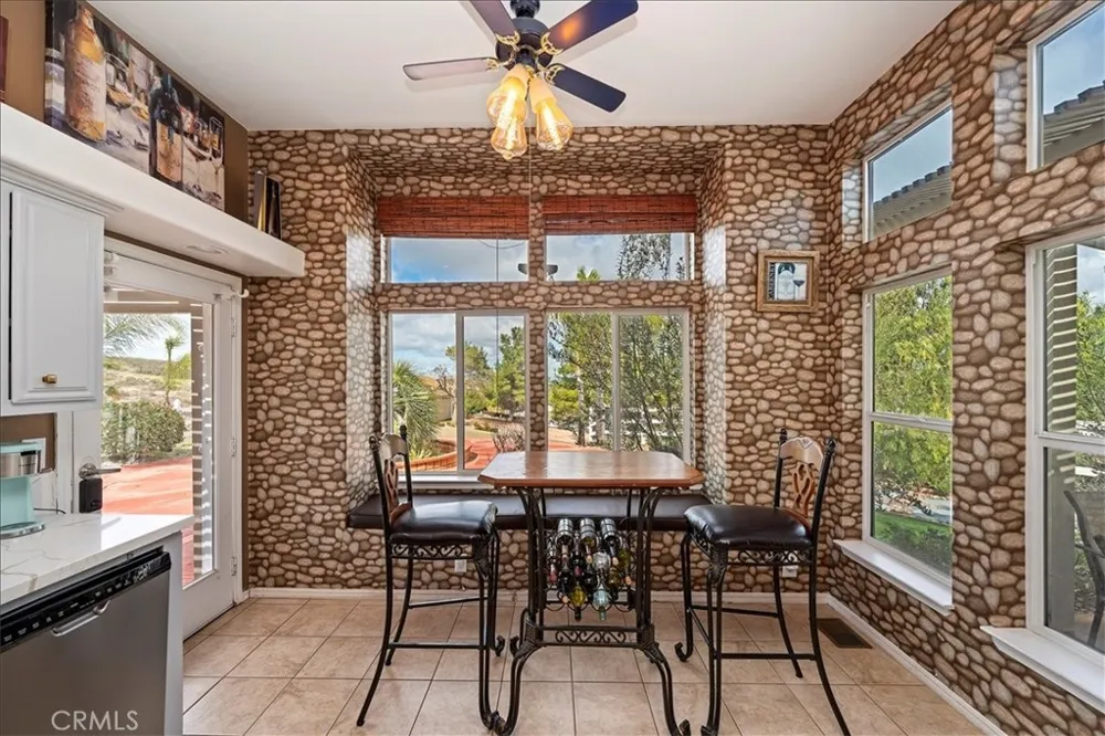 39565 Spanish Oaks Drive Temecula, CA 92592