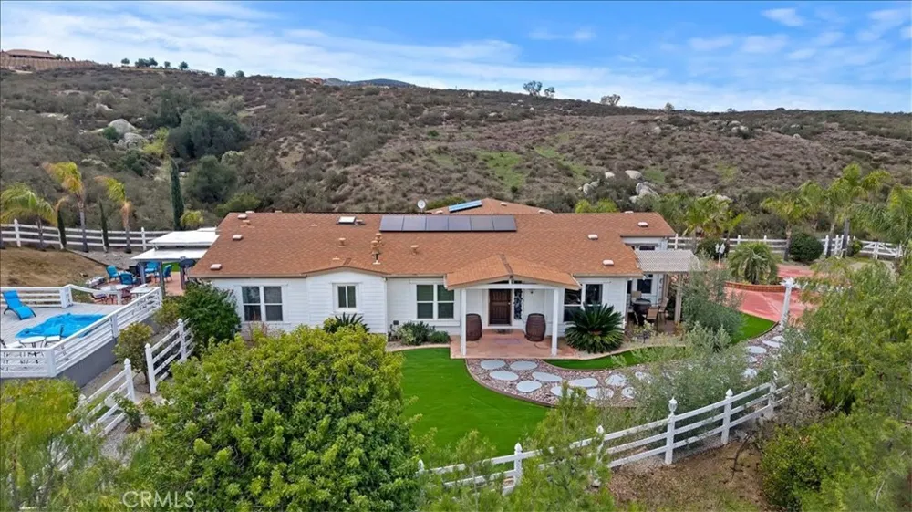 39565 Spanish Oaks Drive Temecula, CA 92592