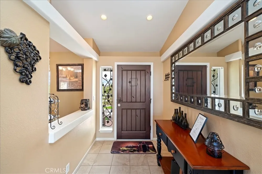 39565 Spanish Oaks Drive Temecula, CA 92592