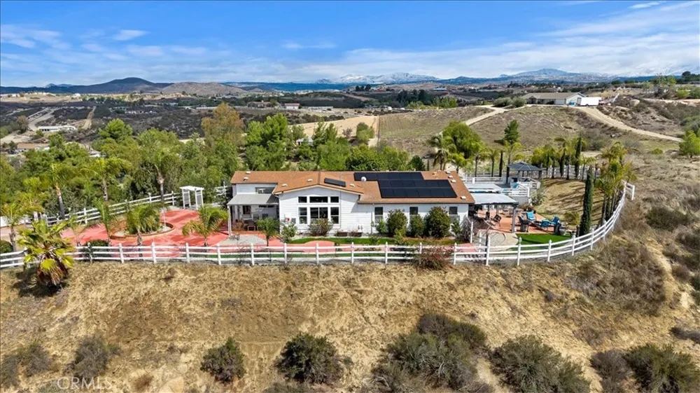 39565 Spanish Oaks Drive Temecula, CA 92592