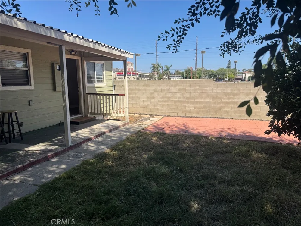 1022 E Erna La Habra, CA 90631