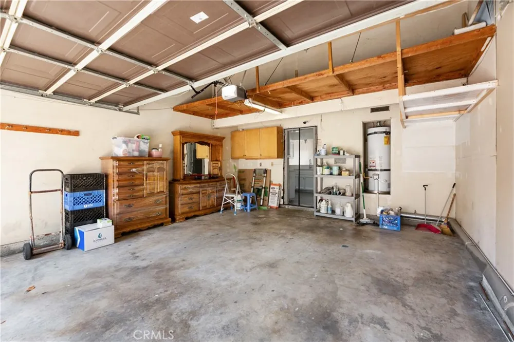 8515 Burnet #B Avenue ##B North Hills, CA 91343