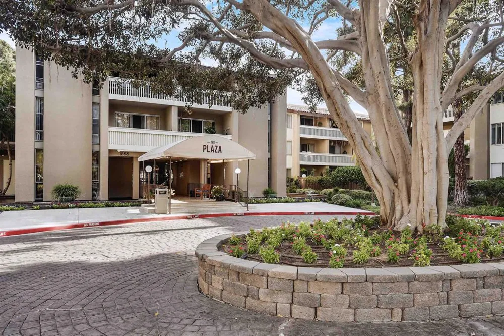 1775 Diamond Street #221 San Diego, CA 92109