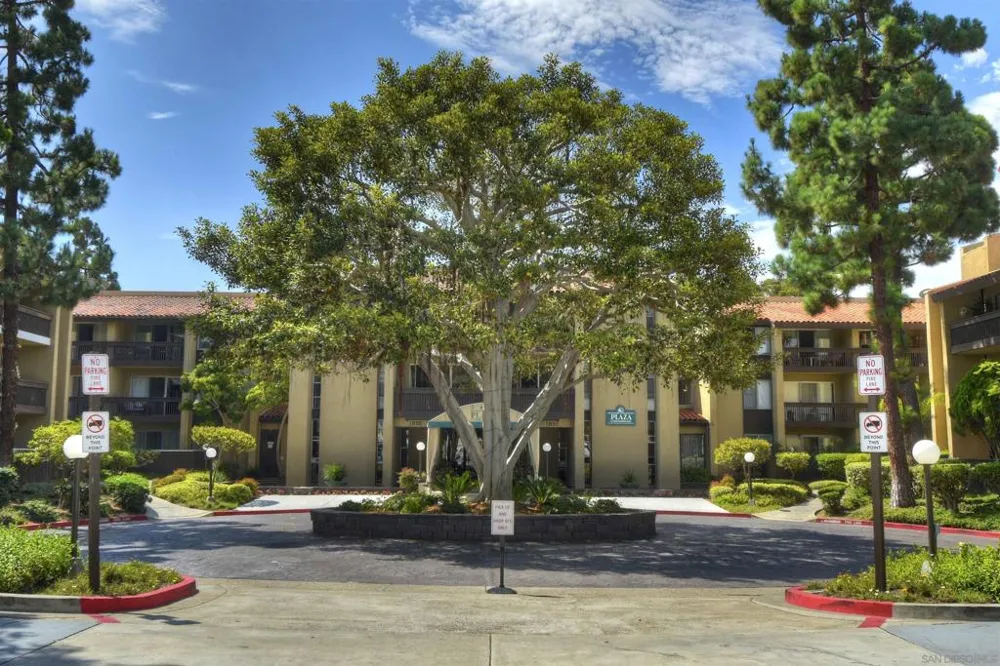1775 Diamond Street #221 San Diego, CA 92109