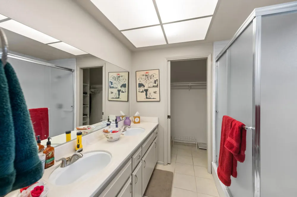 2367 Miramonte Circle W #C Palm Springs, CA 92264