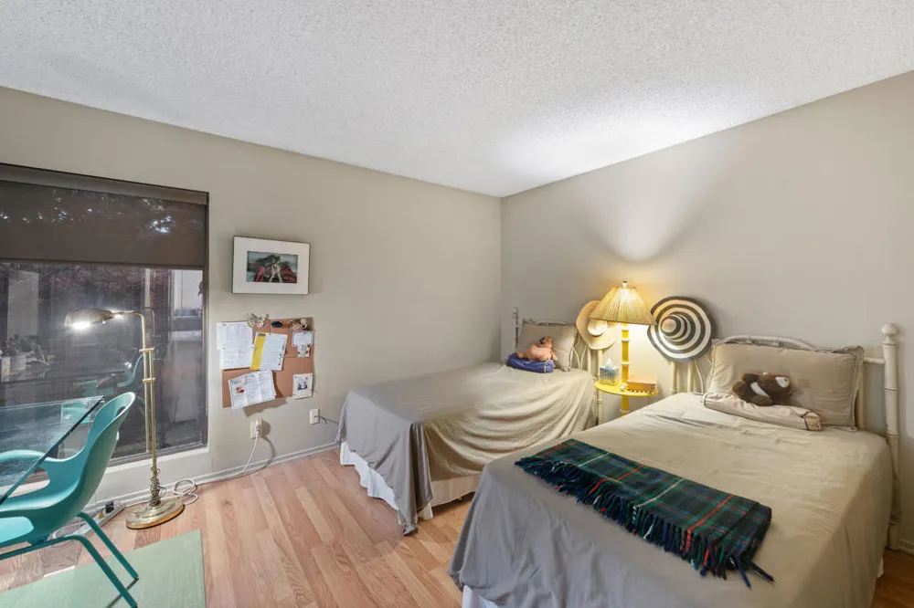 2367 Miramonte Circle W #C Palm Springs, CA 92264