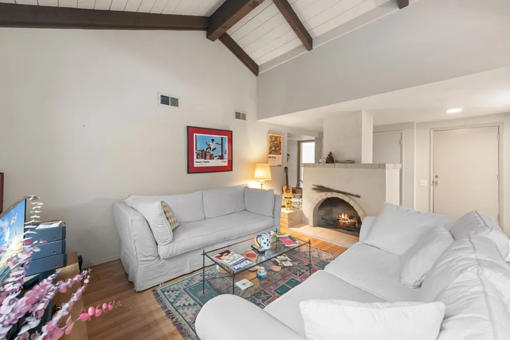 2367 Miramonte Circle W #C Palm Springs, CA 92264