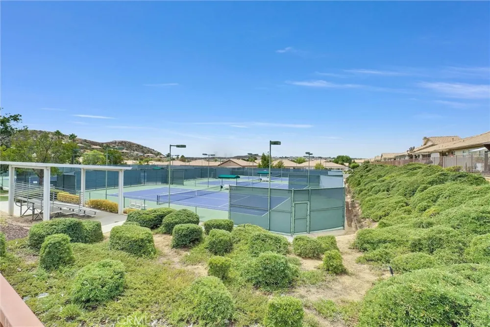 1523 Paradise Island Banning, CA 92220