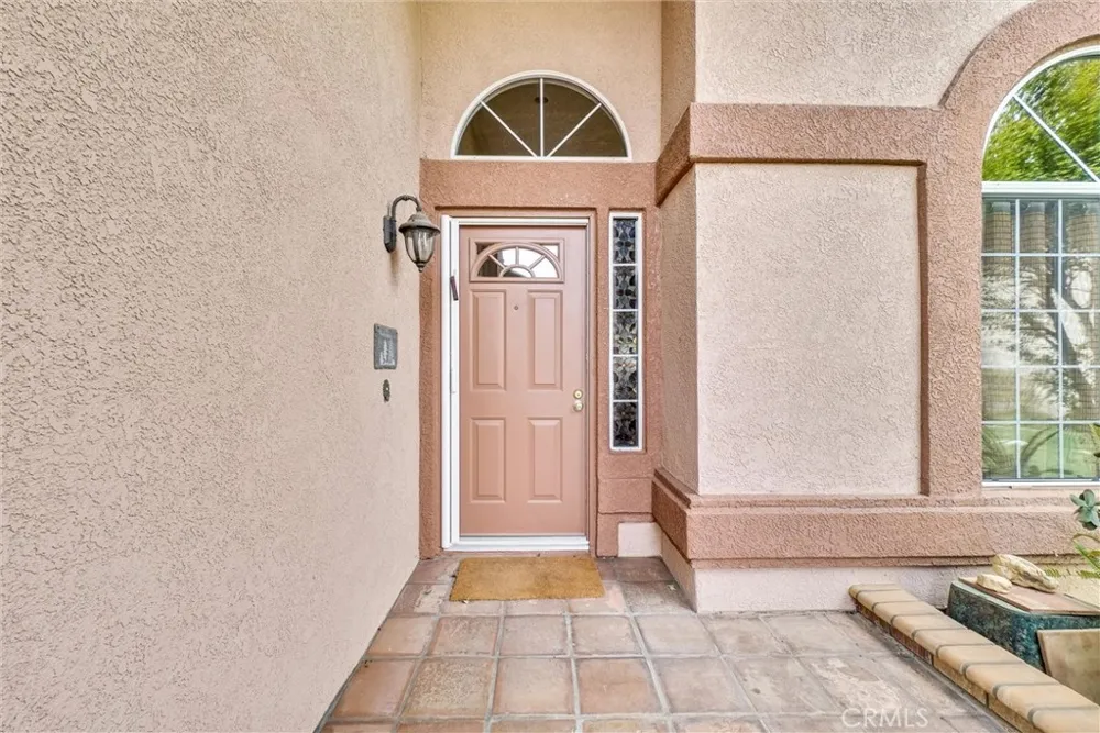 1523 Paradise Island Banning, CA 92220