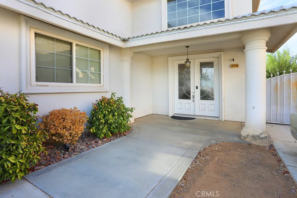 17715 Vista Point Victorville, CA 92395