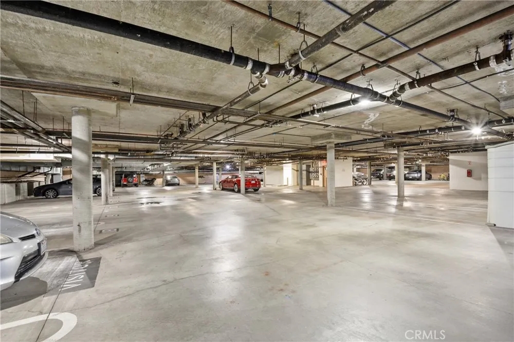 2000 Pacific Coast HWY APT 308 Huntington Beach, CA 92648