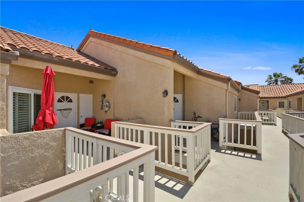 2000 Pacific Coast HWY APT 308 Huntington Beach, CA 92648