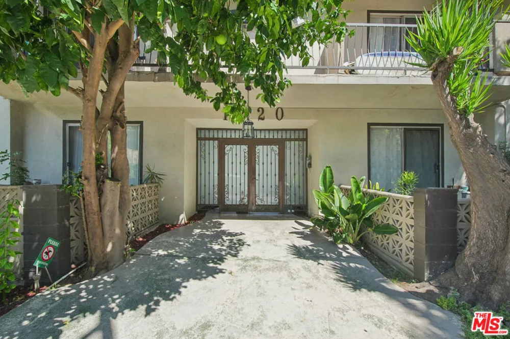 1220 Ogden Drive #11 West Hollywood, CA 90046