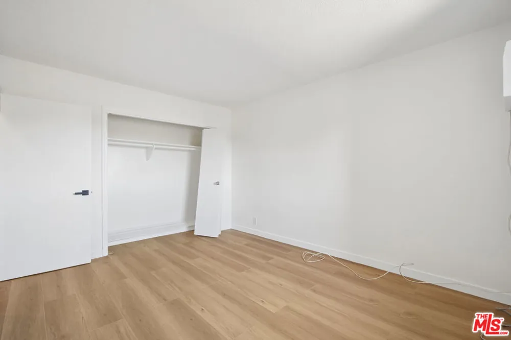 1220 Ogden Drive #11 West Hollywood, CA 90046