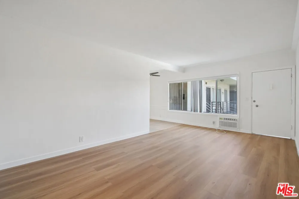 1220 Ogden Drive #11 West Hollywood, CA 90046