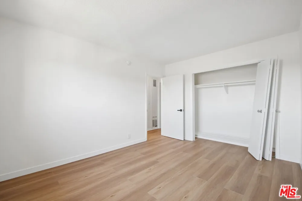1220 Ogden Drive #11 West Hollywood, CA 90046