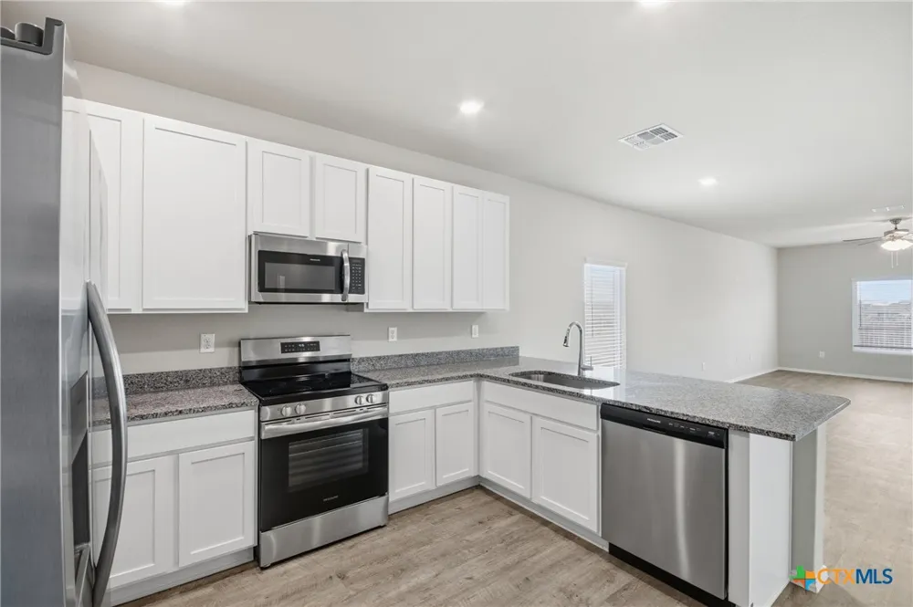 292 Legacy Circle New Braunfels, TX 78130
