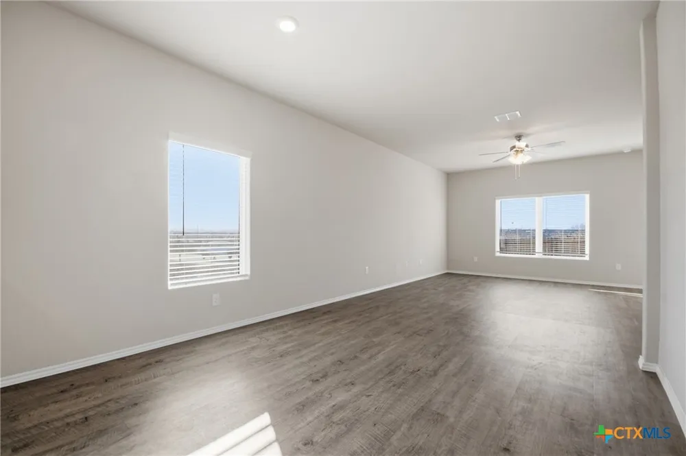 292 Legacy Circle New Braunfels, TX 78130
