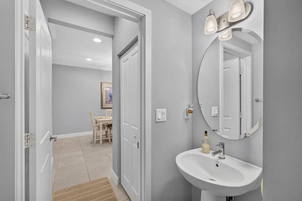 3002 Butternut Lane Riviera Beach, FL 33410