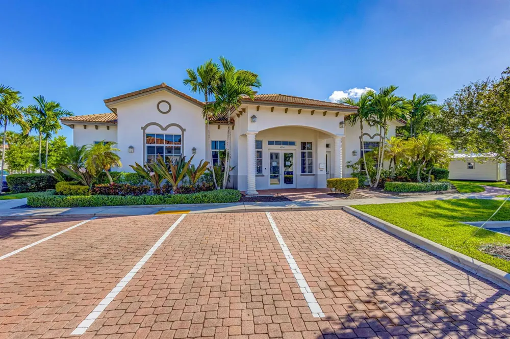 3002 Butternut Lane Riviera Beach, FL 33410