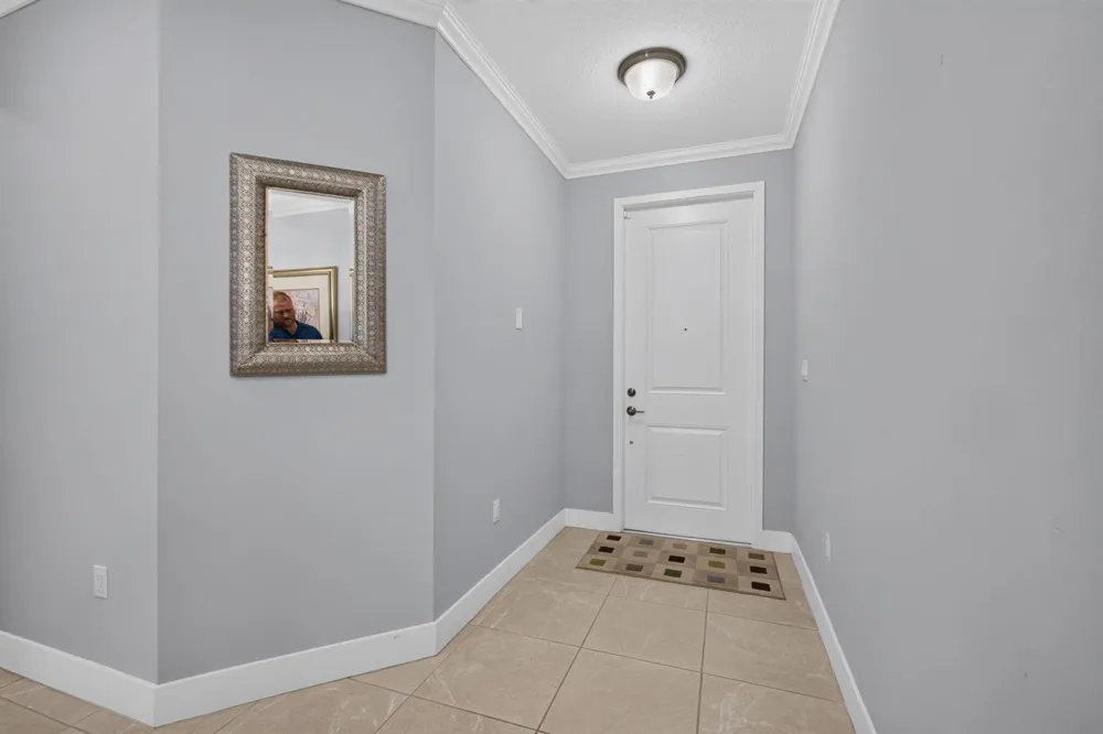 3002 Butternut Lane Riviera Beach, FL 33410